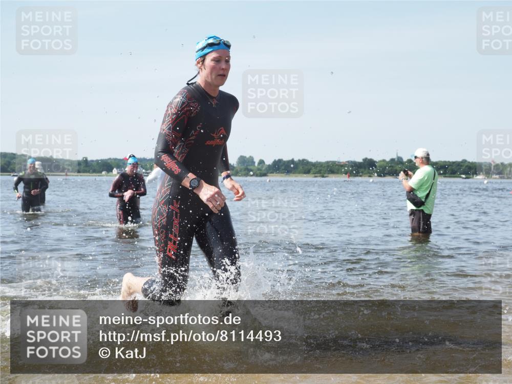22.06.2025 - Viking Triathlon KatJ http://msf.ph/oto/8114493 22.06.2025 10:41:59 Schwimmen 58, 78, 159, 199, 221, 625 meine-sportfotos.de