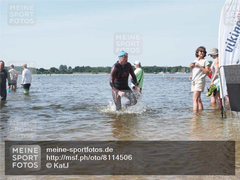 22.06.2025 - Viking Triathlon KatJ http://msf.ph/oto/8114506 22.06.2025 10:42:05 Schwimmen 78, 159, 199, 290 meine-sportfotos.de