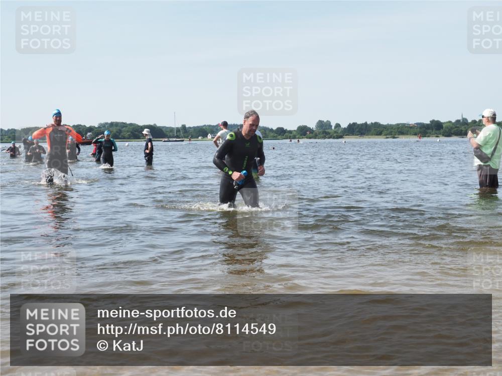 22.06.2025 - Viking Triathlon KatJ http://msf.ph/oto/8114549 22.06.2025 10:42:07 Schwimmen 78, 159, 199, 281, 290, 460 meine-sportfotos.de