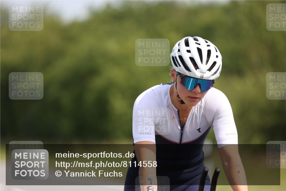 22.06.2025 - Viking Triathlon Yannick Fuchs http://msf.ph/oto/8114558 22.06.2025 11:39:37 Radfahren 18, 261, 461, 522, 546, 612 meine-sportfotos.de