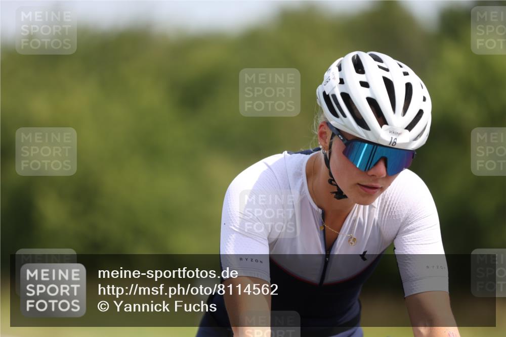 22.06.2025 - Viking Triathlon Yannick Fuchs http://msf.ph/oto/8114562 22.06.2025 11:39:38 Radfahren 18, 113, 261, 461, 522, 546, 612, 650 meine-sportfotos.de