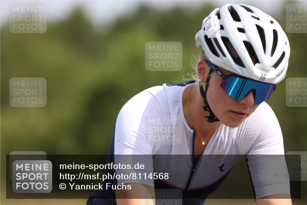 22.06.2025 - Viking Triathlon Yannick Fuchs http://msf.ph/oto/8114568 22.06.2025 11:39:38 Radfahren 18, 113, 261, 461, 522, 546, 612, 650 meine-sportfotos.de