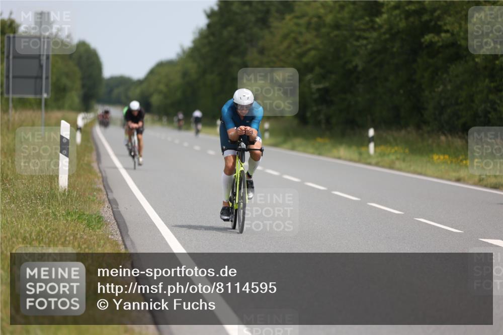 22.06.2025 - Viking Triathlon Yannick Fuchs http://msf.ph/oto/8114595 22.06.2025 12:16:09 Radfahren 30, 95, 132, 229, 271, 294, 331, 348, 359, 486, 505, 510 meine-sportfotos.de