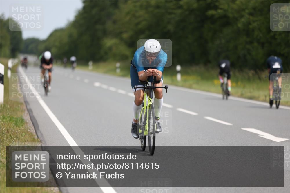 22.06.2025 - Viking Triathlon Yannick Fuchs http://msf.ph/oto/8114615 22.06.2025 12:16:10 Radfahren 30, 95, 132, 271, 294, 331, 348, 359, 486, 505, 510 meine-sportfotos.de