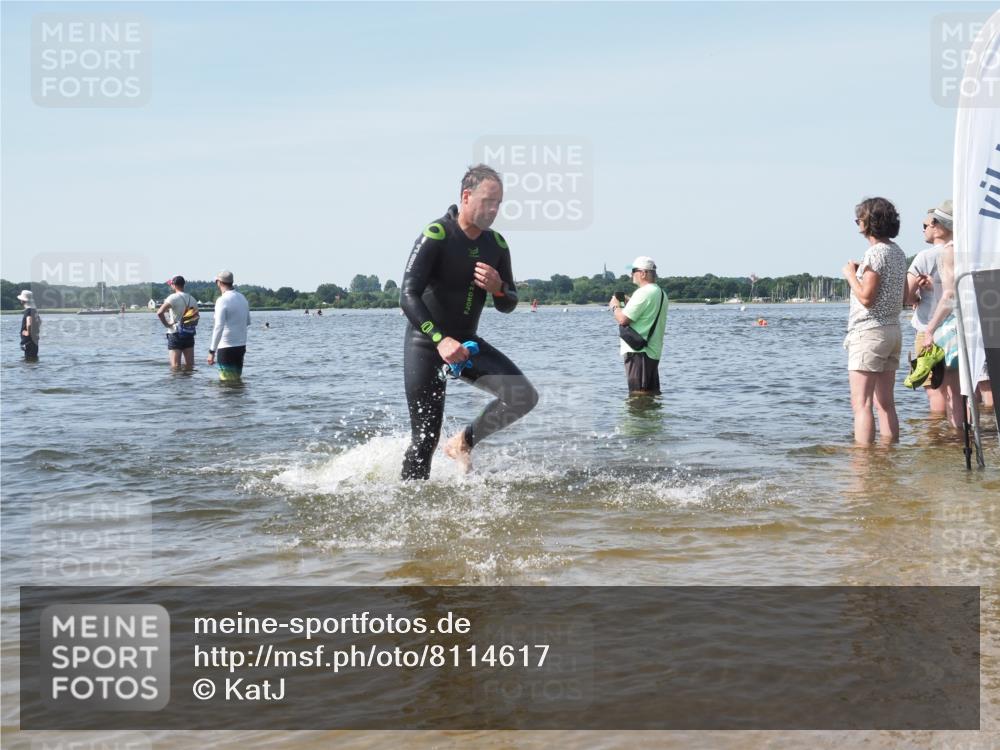 22.06.2025 - Viking Triathlon KatJ http://msf.ph/oto/8114617 22.06.2025 10:42:09 Schwimmen 78, 159, 199, 281, 290, 460, 465 meine-sportfotos.de