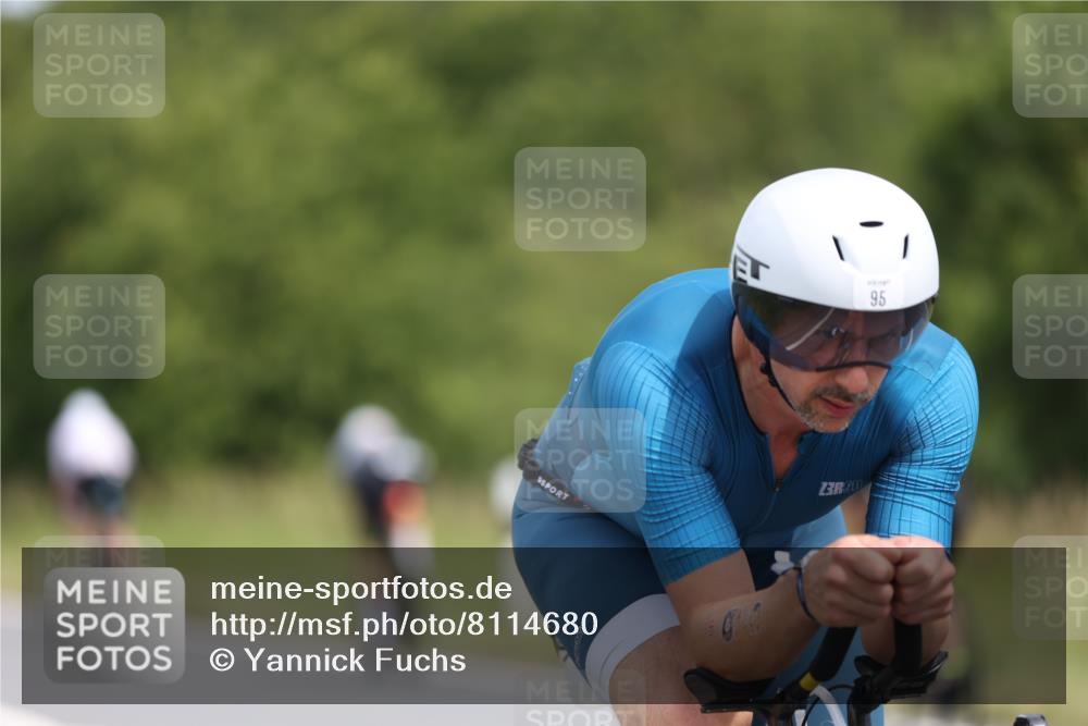 22.06.2025 - Viking Triathlon Yannick Fuchs http://msf.ph/oto/8114680 22.06.2025 12:16:11 Radfahren 30, 95, 132, 271, 331, 348, 359, 505 meine-sportfotos.de