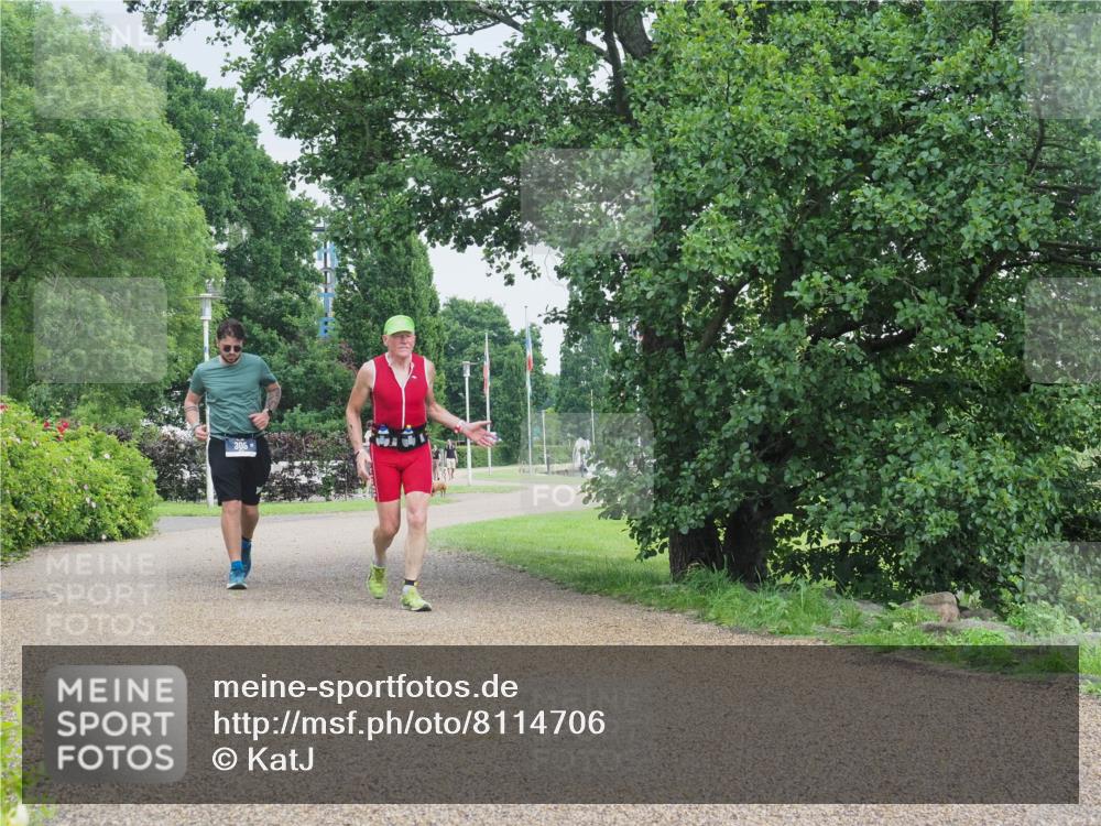 22.06.2025 - Viking Triathlon KatJ http://msf.ph/oto/8114706 22.06.2025 16:40:53 Laufen  meine-sportfotos.de