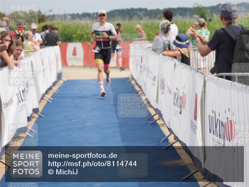 22.06.2025 - Viking Triathlon MichiJ http://msf.ph/oto/8114744 22.06.2025 14:55:11 Ziel 209, 278 meine-sportfotos.de