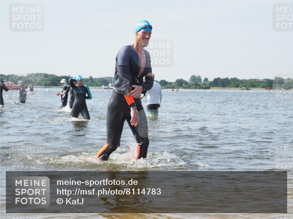 22.06.2025 - Viking Triathlon KatJ http://msf.ph/oto/8114783 22.06.2025 10:42:15 Schwimmen 16, 65, 78, 281, 290, 326, 460, 465 meine-sportfotos.de