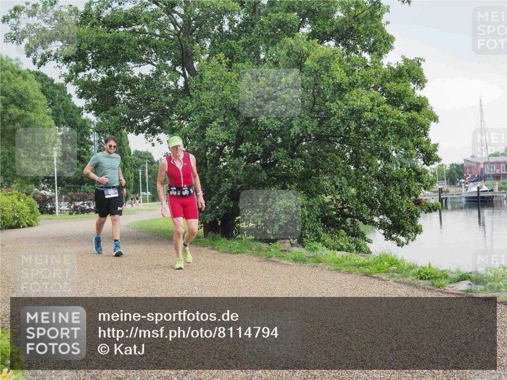 22.06.2025 - Viking Triathlon KatJ http://msf.ph/oto/8114794 22.06.2025 16:40:55 Laufen 160 meine-sportfotos.de