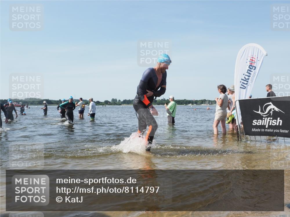22.06.2025 - Viking Triathlon KatJ http://msf.ph/oto/8114797 22.06.2025 10:42:17 Schwimmen 16, 65, 78, 192, 281, 290, 326, 460, 465 meine-sportfotos.de