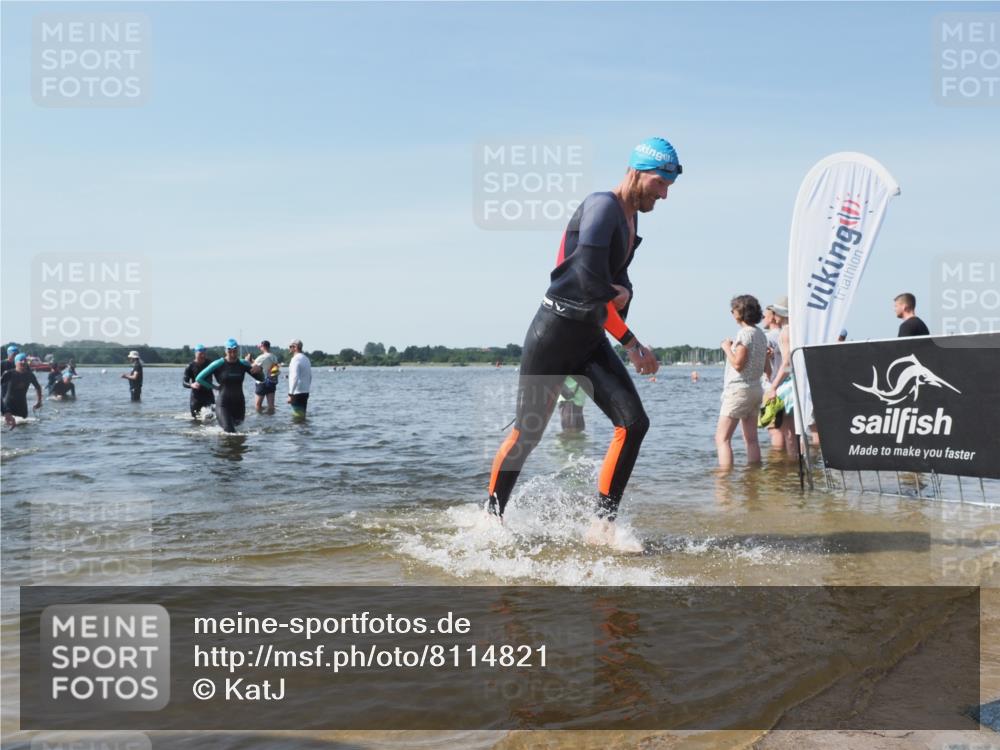 22.06.2025 - Viking Triathlon KatJ http://msf.ph/oto/8114821 22.06.2025 10:42:17 Schwimmen 16, 65, 78, 192, 281, 290, 326, 460, 465 meine-sportfotos.de