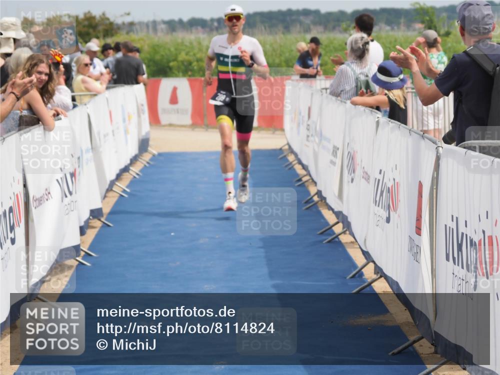 22.06.2025 - Viking Triathlon MichiJ http://msf.ph/oto/8114824 22.06.2025 14:55:12 Ziel 209, 278 meine-sportfotos.de