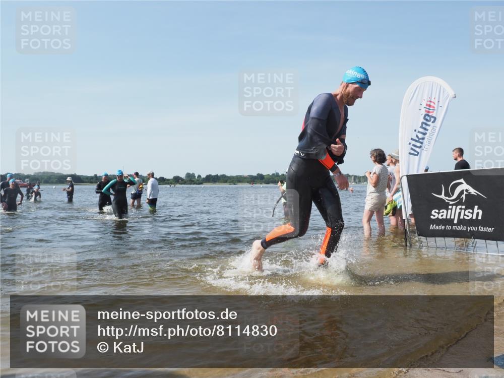 22.06.2025 - Viking Triathlon KatJ http://msf.ph/oto/8114830 22.06.2025 10:42:17 Schwimmen 16, 65, 78, 192, 281, 290, 326, 460, 465 meine-sportfotos.de