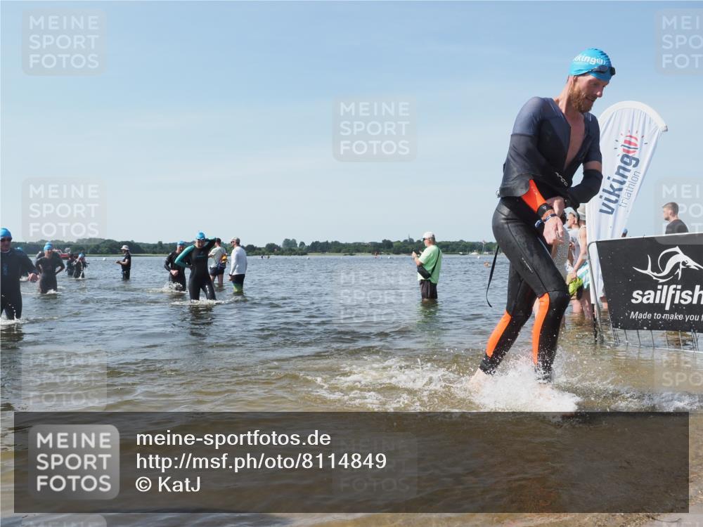 22.06.2025 - Viking Triathlon KatJ http://msf.ph/oto/8114849 22.06.2025 10:42:17 Schwimmen 16, 65, 78, 192, 281, 290, 326, 460, 465 meine-sportfotos.de