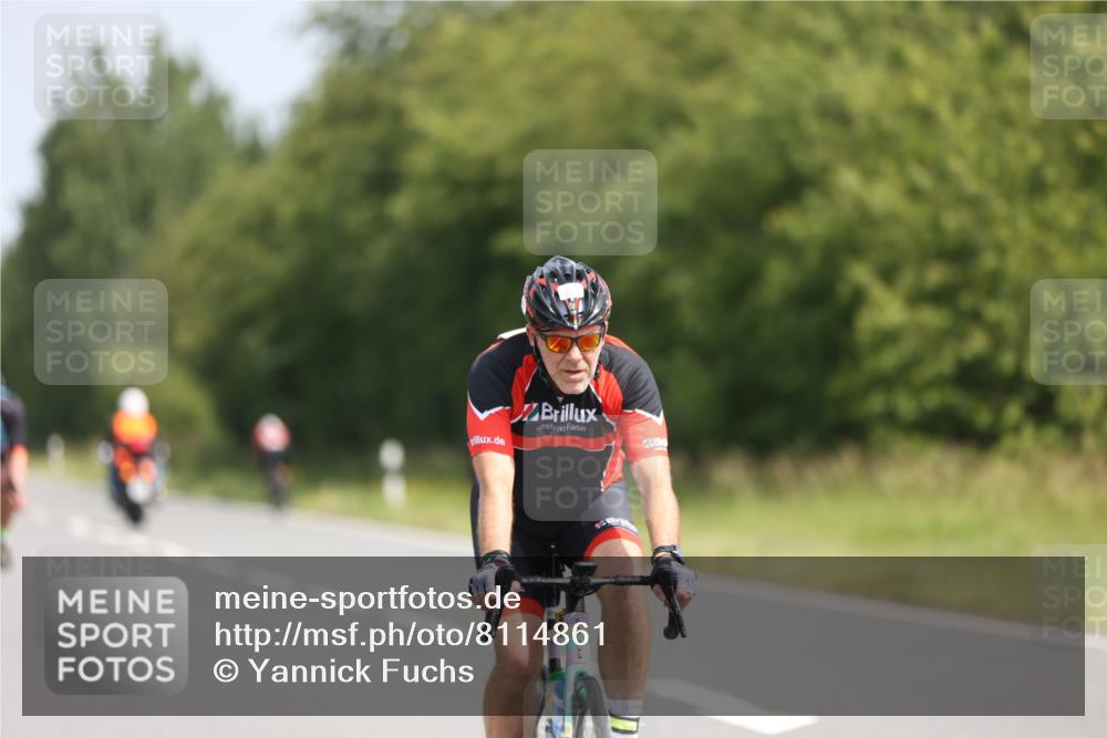 22.06.2025 - Viking Triathlon Yannick Fuchs http://msf.ph/oto/8114861 22.06.2025 11:39:47 Radfahren 19, 38, 113, 123, 127, 261, 377, 407, 461, 467, 550, 650 meine-sportfotos.de
