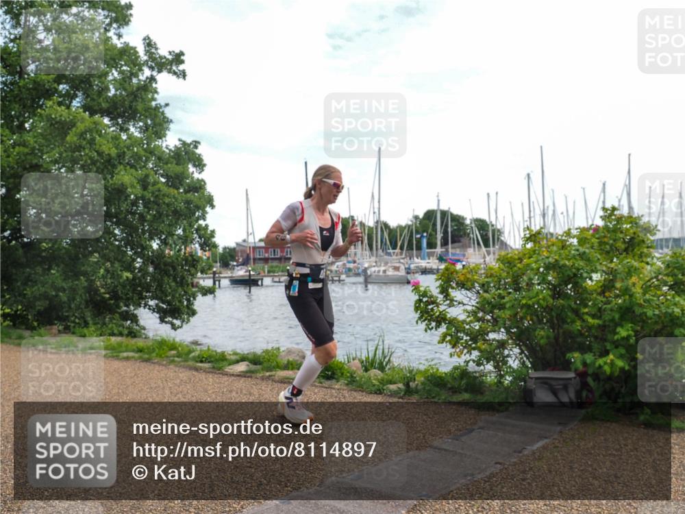 22.06.2025 - Viking Triathlon KatJ http://msf.ph/oto/8114897 22.06.2025 13:23:51 Laufen 46, 389 meine-sportfotos.de