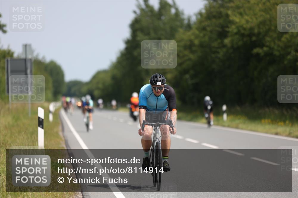22.06.2025 - Viking Triathlon Yannick Fuchs http://msf.ph/oto/8114914 22.06.2025 11:39:49 Radfahren 19, 38, 113, 123, 127, 377, 395, 407, 467, 550, 554, 650 meine-sportfotos.de