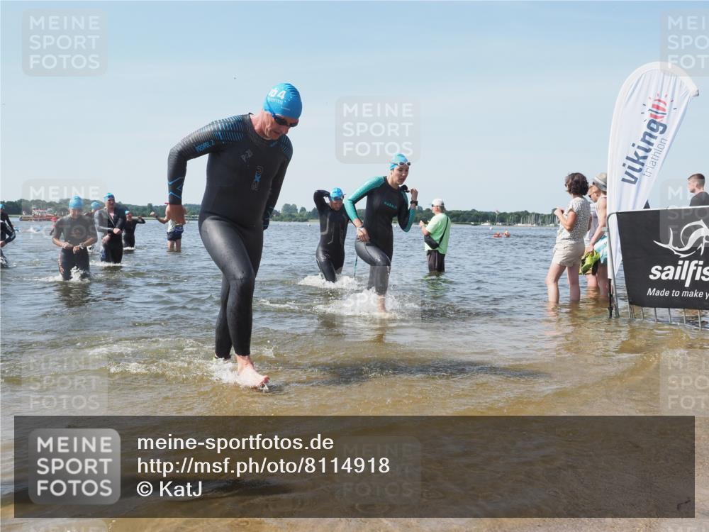 22.06.2025 - Viking Triathlon KatJ http://msf.ph/oto/8114918 22.06.2025 10:42:22 Schwimmen 16, 65, 192, 281, 290, 318, 326, 460, 465 meine-sportfotos.de