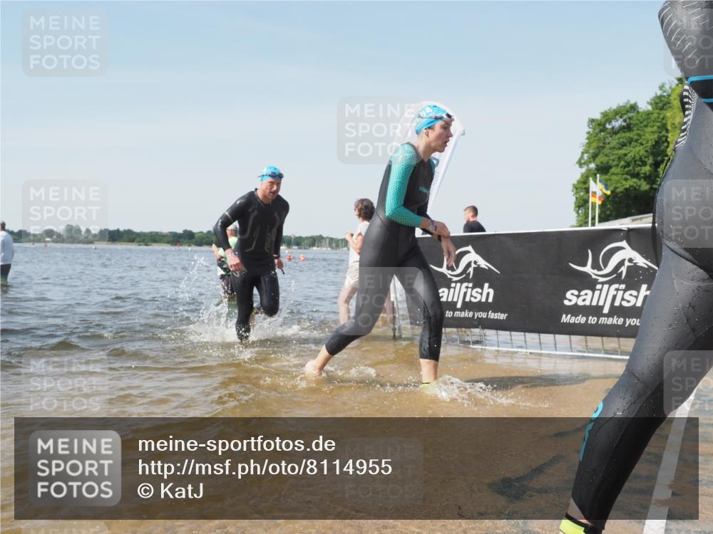 22.06.2025 - Viking Triathlon KatJ http://msf.ph/oto/8114955 22.06.2025 10:42:25 Schwimmen 16, 55, 65, 192, 281, 290, 318, 326, 427, 460, 465 meine-sportfotos.de