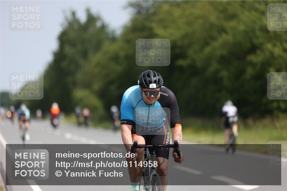 22.06.2025 - Viking Triathlon Yannick Fuchs http://msf.ph/oto/8114958 22.06.2025 11:39:50 Radfahren 19, 38, 113, 123, 127, 377, 388, 395, 407, 467, 550, 554, 650 meine-sportfotos.de