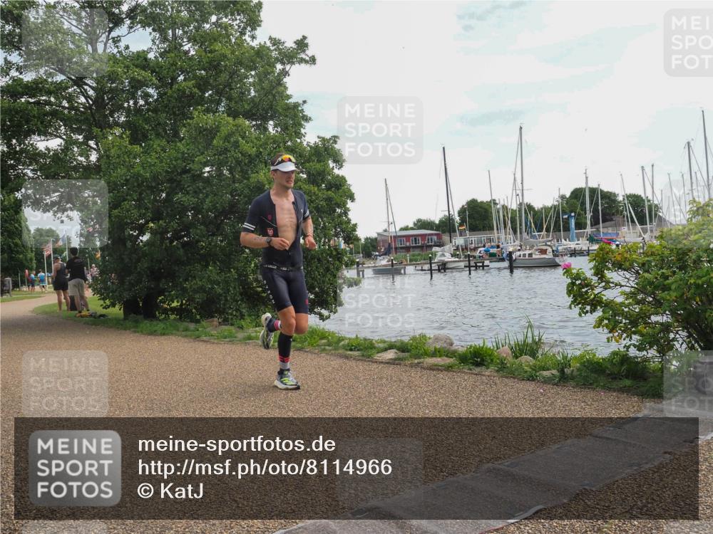 22.06.2025 - Viking Triathlon KatJ http://msf.ph/oto/8114966 22.06.2025 13:23:57 Laufen 544 meine-sportfotos.de