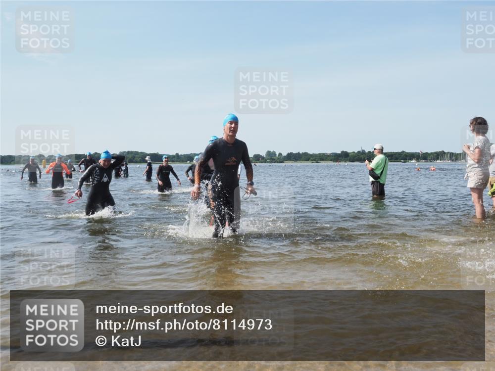 22.06.2025 - Viking Triathlon KatJ http://msf.ph/oto/8114973 22.06.2025 10:42:26 Schwimmen 16, 55, 65, 192, 281, 290, 318, 326, 427, 460, 465 meine-sportfotos.de