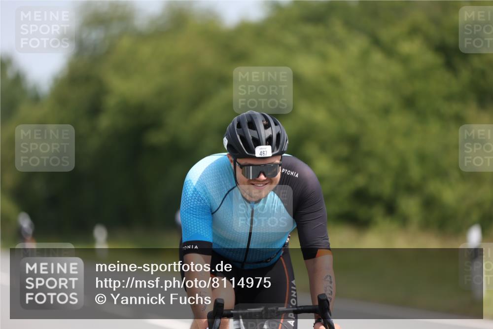 22.06.2025 - Viking Triathlon Yannick Fuchs http://msf.ph/oto/8114975 22.06.2025 11:39:50 Radfahren 19, 38, 113, 123, 127, 377, 388, 395, 407, 467, 550, 554, 650 meine-sportfotos.de