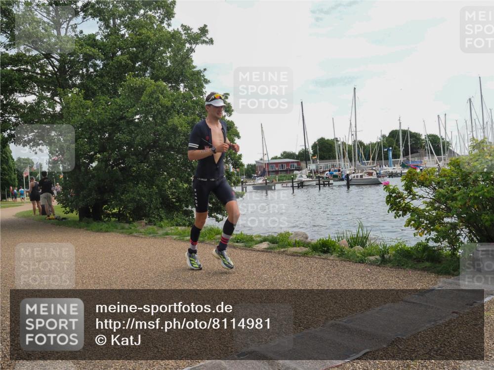 22.06.2025 - Viking Triathlon KatJ http://msf.ph/oto/8114981 22.06.2025 13:23:58 Laufen 544 meine-sportfotos.de
