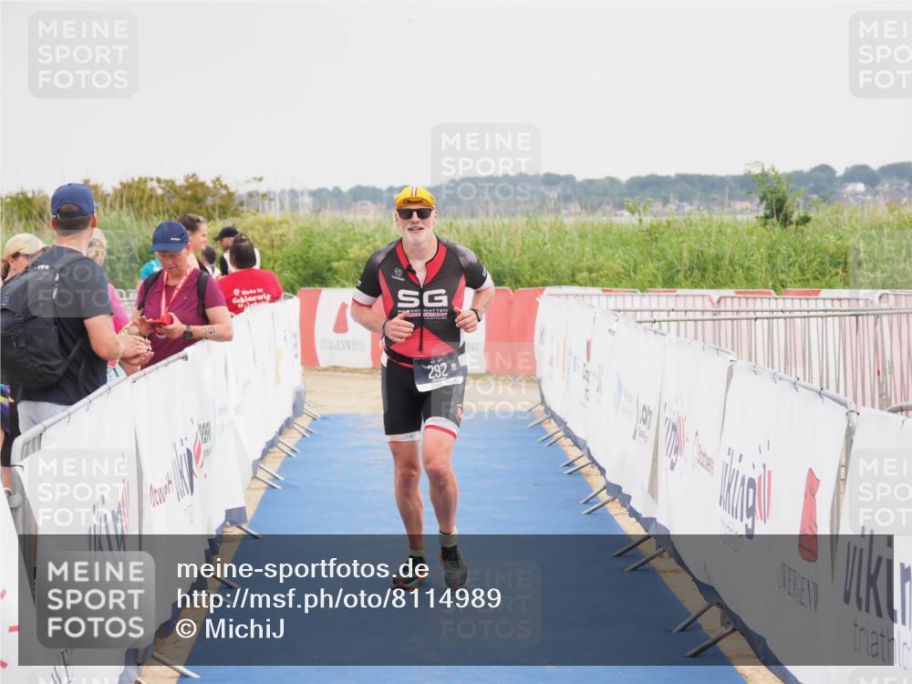 22.06.2025 - Viking Triathlon MichiJ http://msf.ph/oto/8114989 22.06.2025 16:46:37 Ziel 292 meine-sportfotos.de