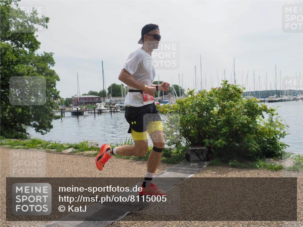 22.06.2025 - Viking Triathlon KatJ http://msf.ph/oto/8115005 22.06.2025 12:52:41 Laufen 651 meine-sportfotos.de