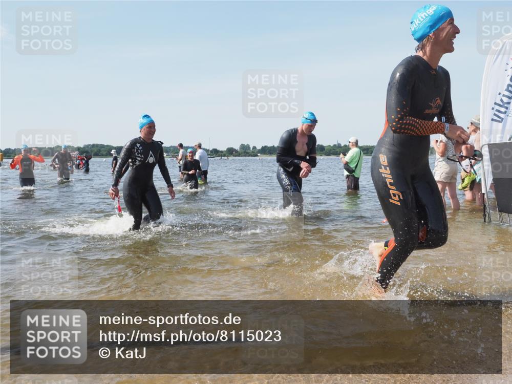 22.06.2025 - Viking Triathlon KatJ http://msf.ph/oto/8115023 22.06.2025 10:42:28 Schwimmen 16, 55, 65, 192, 281, 318, 326, 427, 465 meine-sportfotos.de