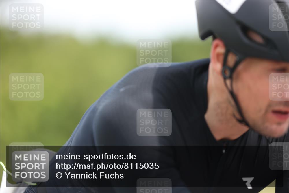 22.06.2025 - Viking Triathlon Yannick Fuchs http://msf.ph/oto/8115035 22.06.2025 12:16:30 Radfahren 330, 419 meine-sportfotos.de
