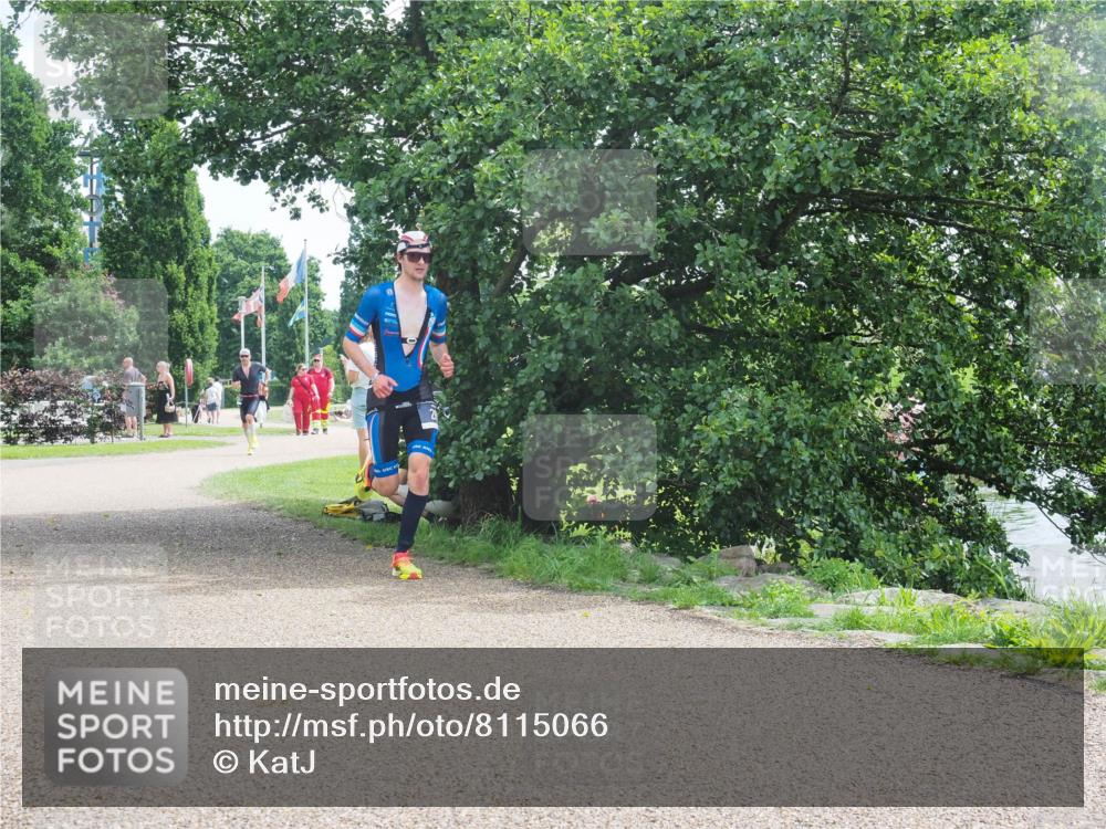 22.06.2025 - Viking Triathlon KatJ http://msf.ph/oto/8115066 22.06.2025 12:52:55 Laufen 286 meine-sportfotos.de
