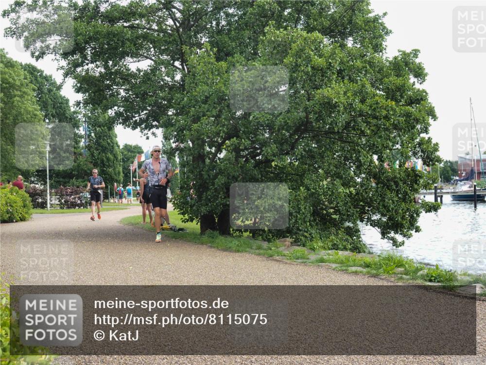 22.06.2025 - Viking Triathlon KatJ http://msf.ph/oto/8115075 22.06.2025 13:24:07 Laufen 485 meine-sportfotos.de