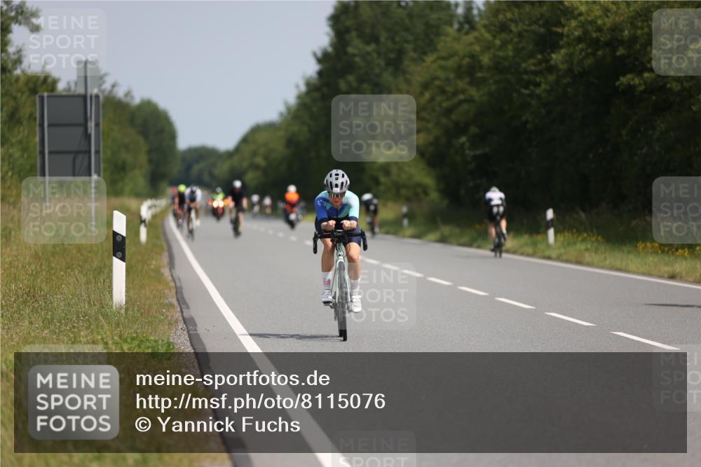 22.06.2025 - Viking Triathlon Yannick Fuchs http://msf.ph/oto/8115076 22.06.2025 11:39:53 Radfahren 19, 38, 123, 127, 377, 388, 395, 407, 467, 550, 554 meine-sportfotos.de