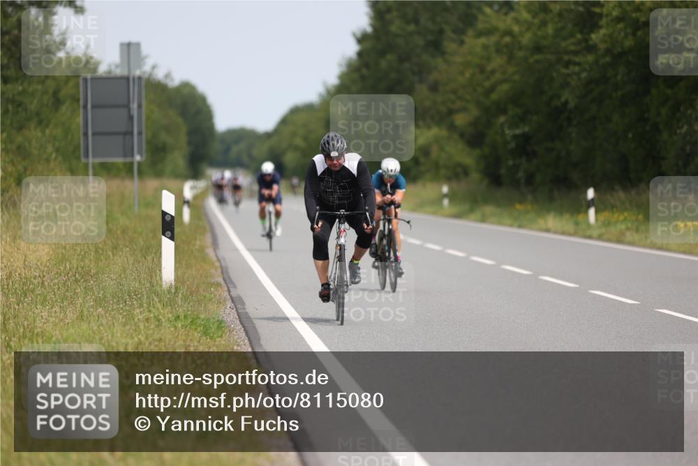 22.06.2025 - Viking Triathlon Yannick Fuchs http://msf.ph/oto/8115080 22.06.2025 12:16:52 Radfahren 17, 538, 626, 655 meine-sportfotos.de