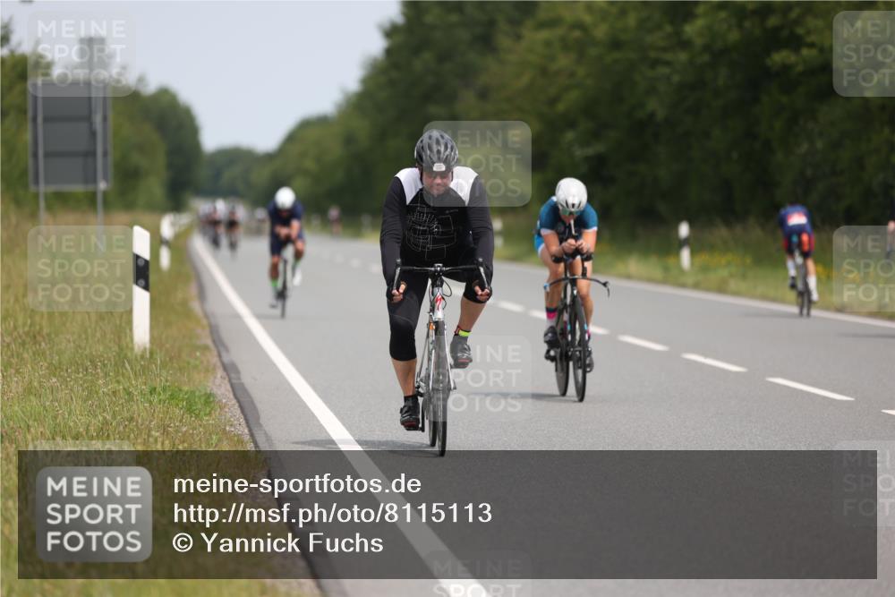 22.06.2025 - Viking Triathlon Yannick Fuchs http://msf.ph/oto/8115113 22.06.2025 12:16:53 Radfahren 17, 538, 626 meine-sportfotos.de