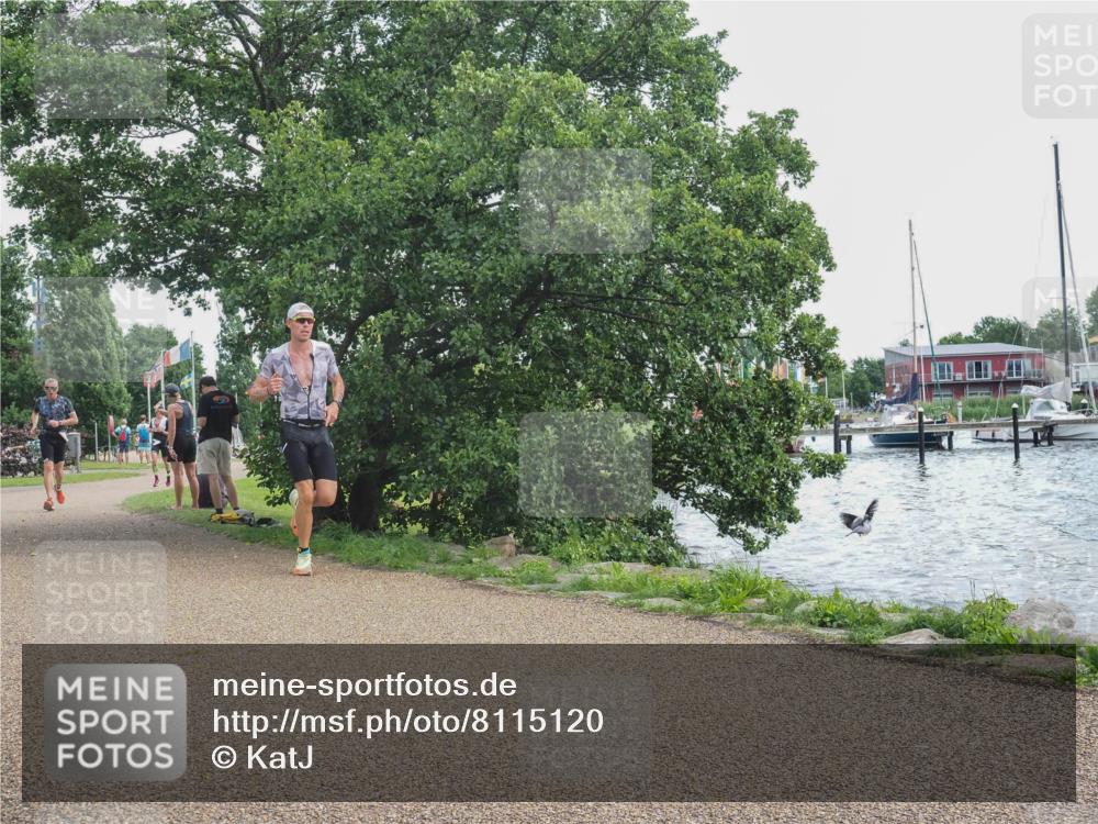 22.06.2025 - Viking Triathlon KatJ http://msf.ph/oto/8115120 22.06.2025 13:24:08 Laufen 485 meine-sportfotos.de