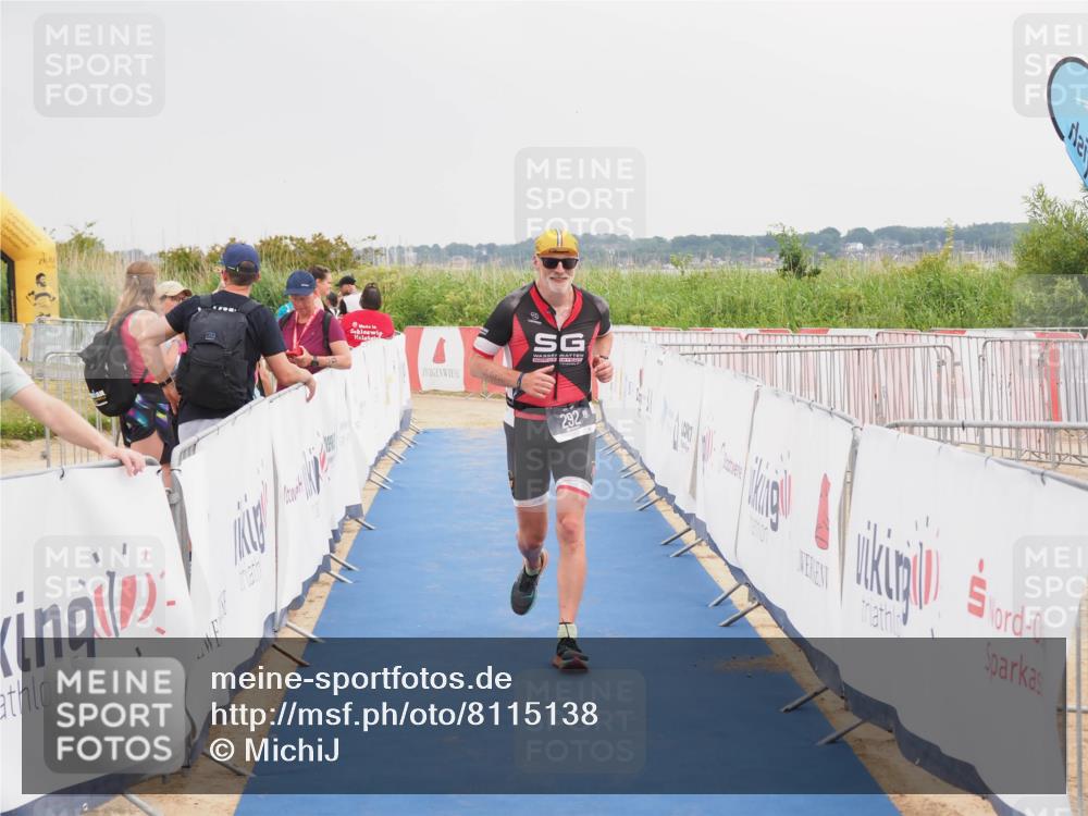 22.06.2025 - Viking Triathlon MichiJ http://msf.ph/oto/8115138 22.06.2025 16:46:38 Ziel 292 meine-sportfotos.de