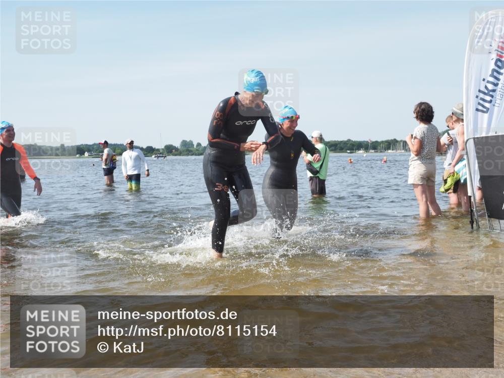 22.06.2025 - Viking Triathlon KatJ http://msf.ph/oto/8115154 22.06.2025 10:42:33 Schwimmen 55, 65, 171, 192, 318, 427 meine-sportfotos.de