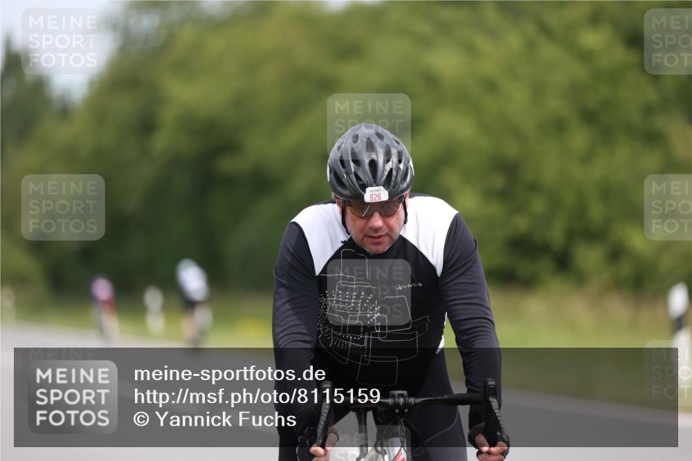 22.06.2025 - Viking Triathlon Yannick Fuchs http://msf.ph/oto/8115159 22.06.2025 12:16:55 Radfahren 1, 17, 455, 538, 626 meine-sportfotos.de