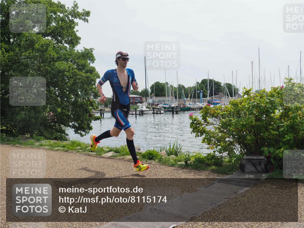 22.06.2025 - Viking Triathlon KatJ http://msf.ph/oto/8115174 22.06.2025 12:52:57 Laufen 286 meine-sportfotos.de