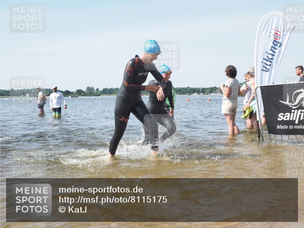 22.06.2025 - Viking Triathlon KatJ http://msf.ph/oto/8115175 22.06.2025 10:42:33 Schwimmen 55, 65, 171, 192, 318, 427 meine-sportfotos.de