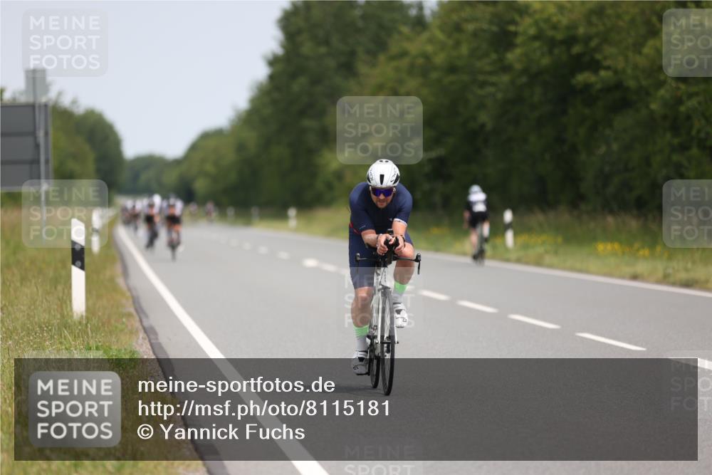 22.06.2025 - Viking Triathlon Yannick Fuchs http://msf.ph/oto/8115181 22.06.2025 12:16:57 Radfahren 1, 17, 455, 538, 557, 626 meine-sportfotos.de