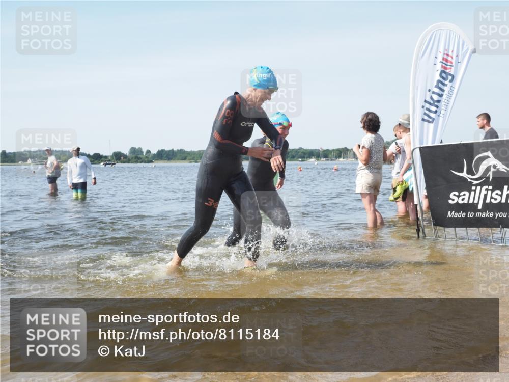 22.06.2025 - Viking Triathlon KatJ http://msf.ph/oto/8115184 22.06.2025 10:42:33 Schwimmen 55, 65, 171, 192, 318, 427 meine-sportfotos.de