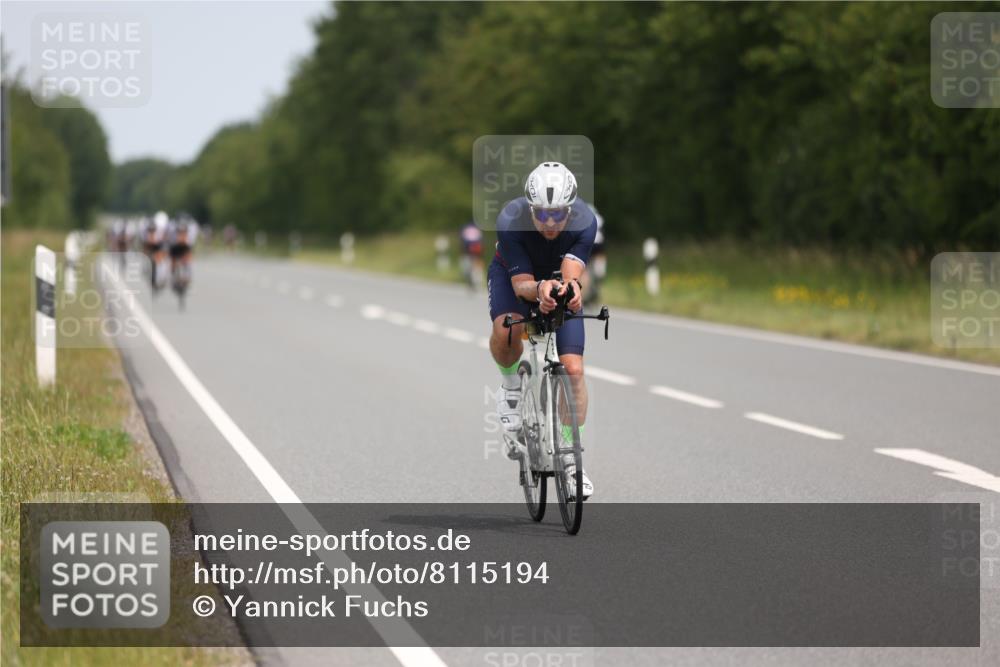 22.06.2025 - Viking Triathlon Yannick Fuchs http://msf.ph/oto/8115194 22.06.2025 12:16:57 Radfahren 1, 17, 455, 538, 557, 626 meine-sportfotos.de