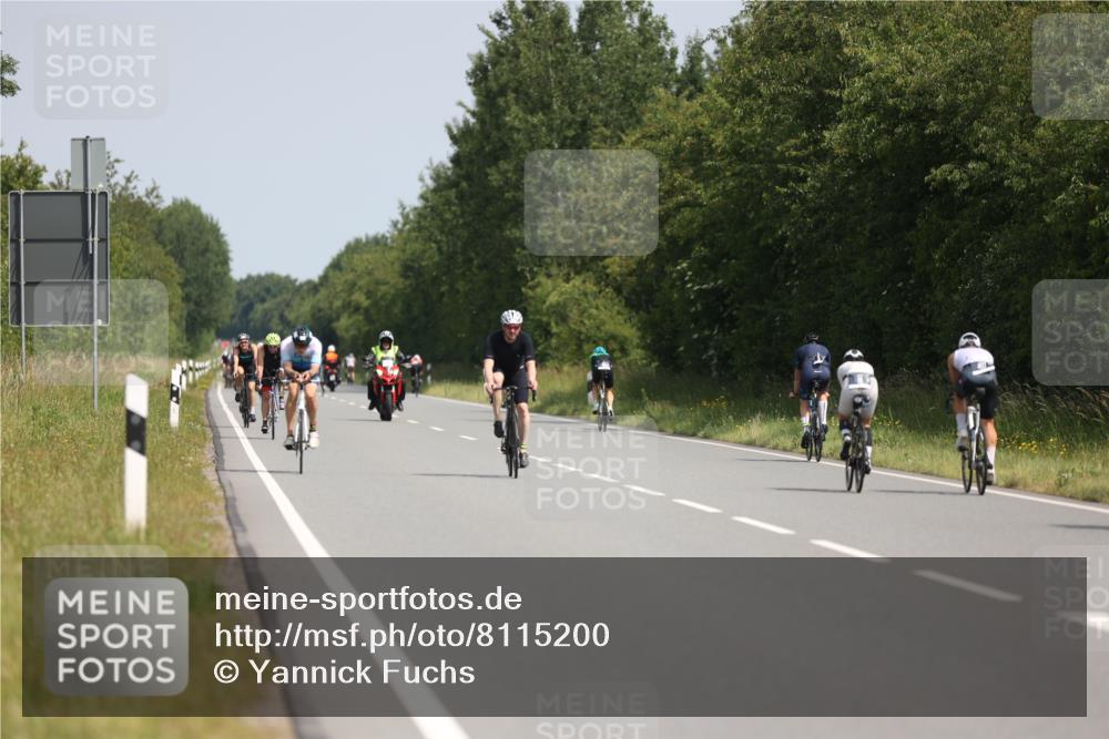 22.06.2025 - Viking Triathlon Yannick Fuchs http://msf.ph/oto/8115200 22.06.2025 11:39:59 Radfahren 26, 51, 123, 127, 299, 388, 395, 550, 554 meine-sportfotos.de