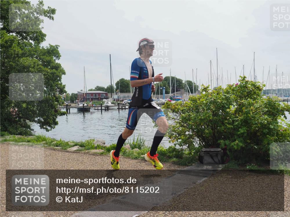 22.06.2025 - Viking Triathlon KatJ http://msf.ph/oto/8115202 22.06.2025 12:52:57 Laufen 286 meine-sportfotos.de