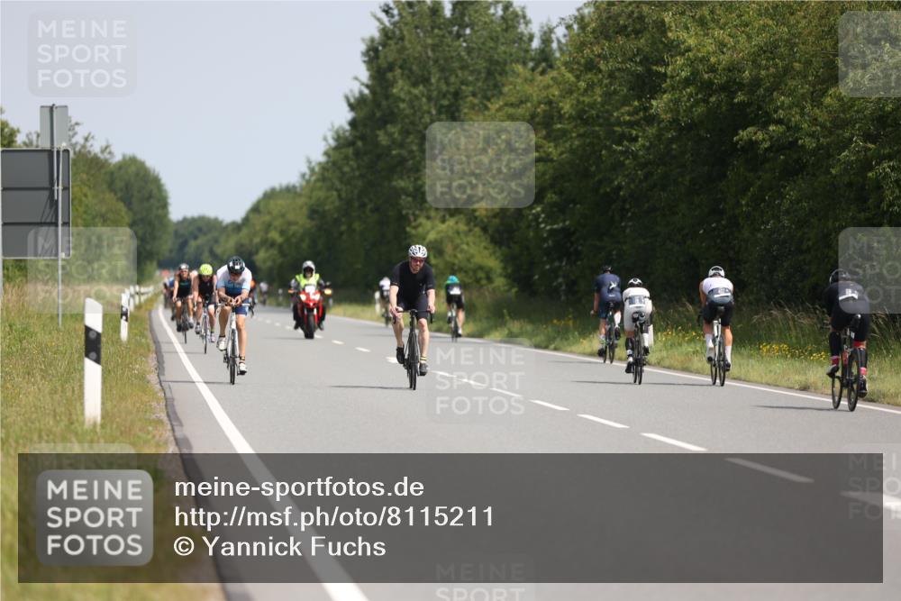 22.06.2025 - Viking Triathlon Yannick Fuchs http://msf.ph/oto/8115211 22.06.2025 11:40:00 Radfahren 26, 51, 123, 127, 299, 388, 395, 550, 554 meine-sportfotos.de